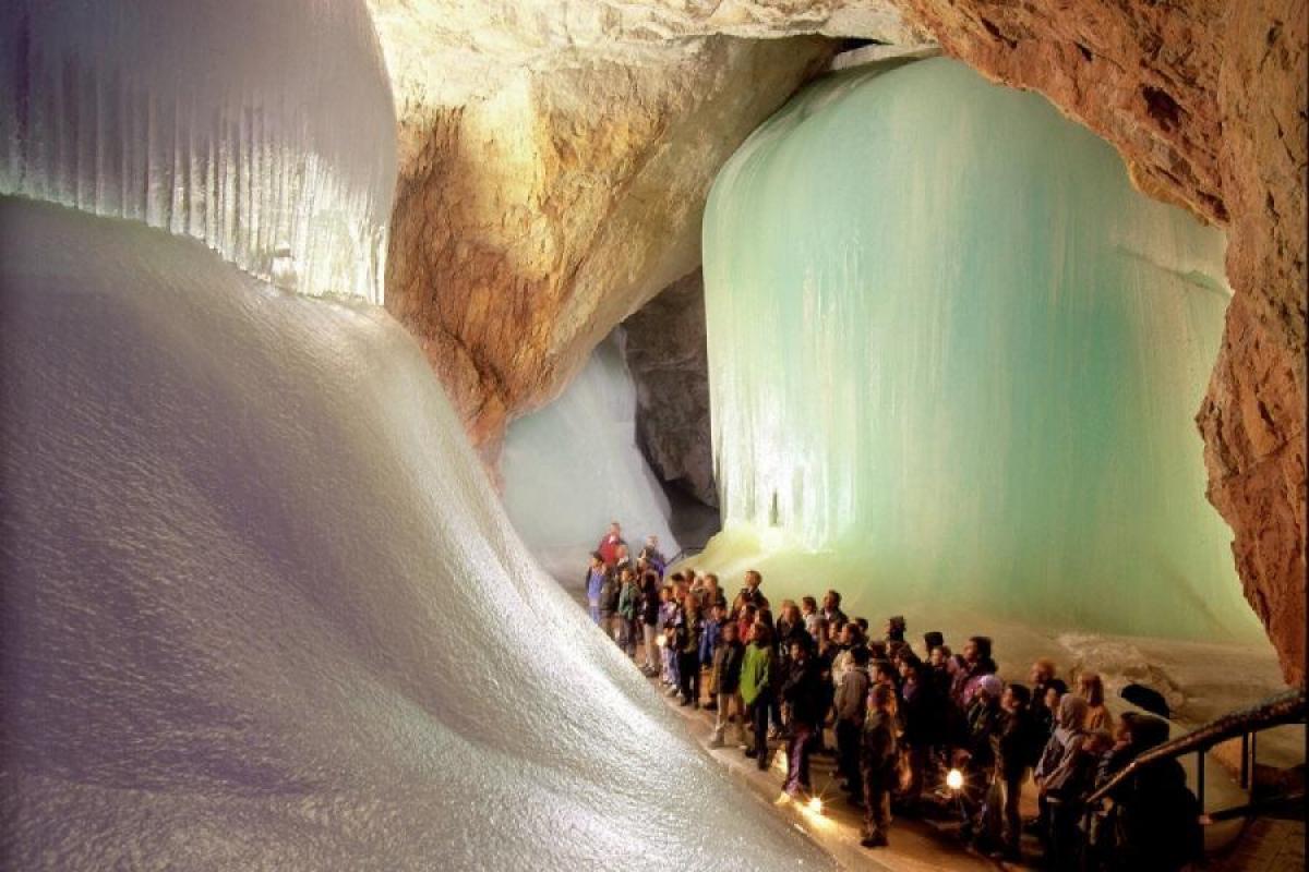 Ice Cave Werfen